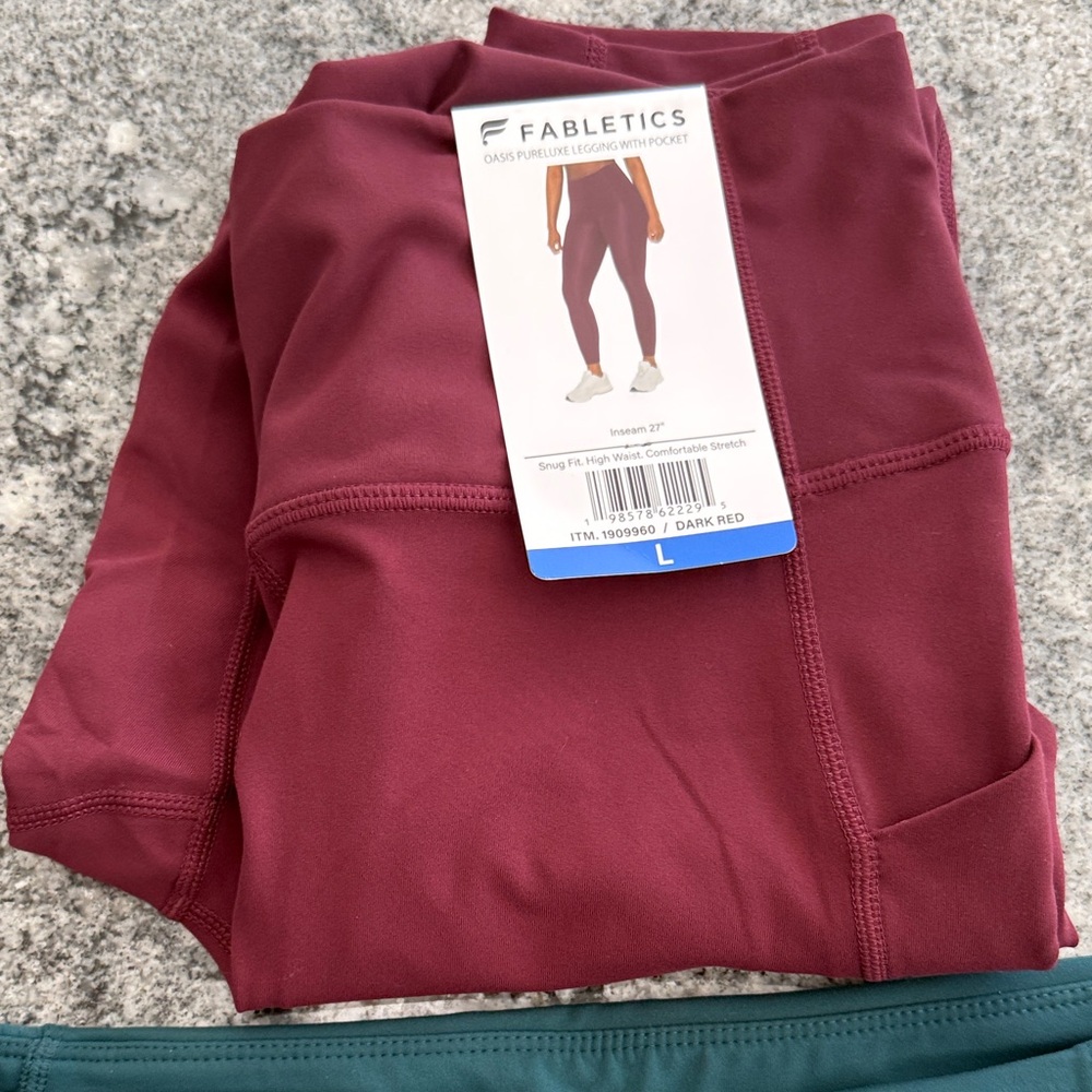 2 pairs- Fabletics leggings with pockets
